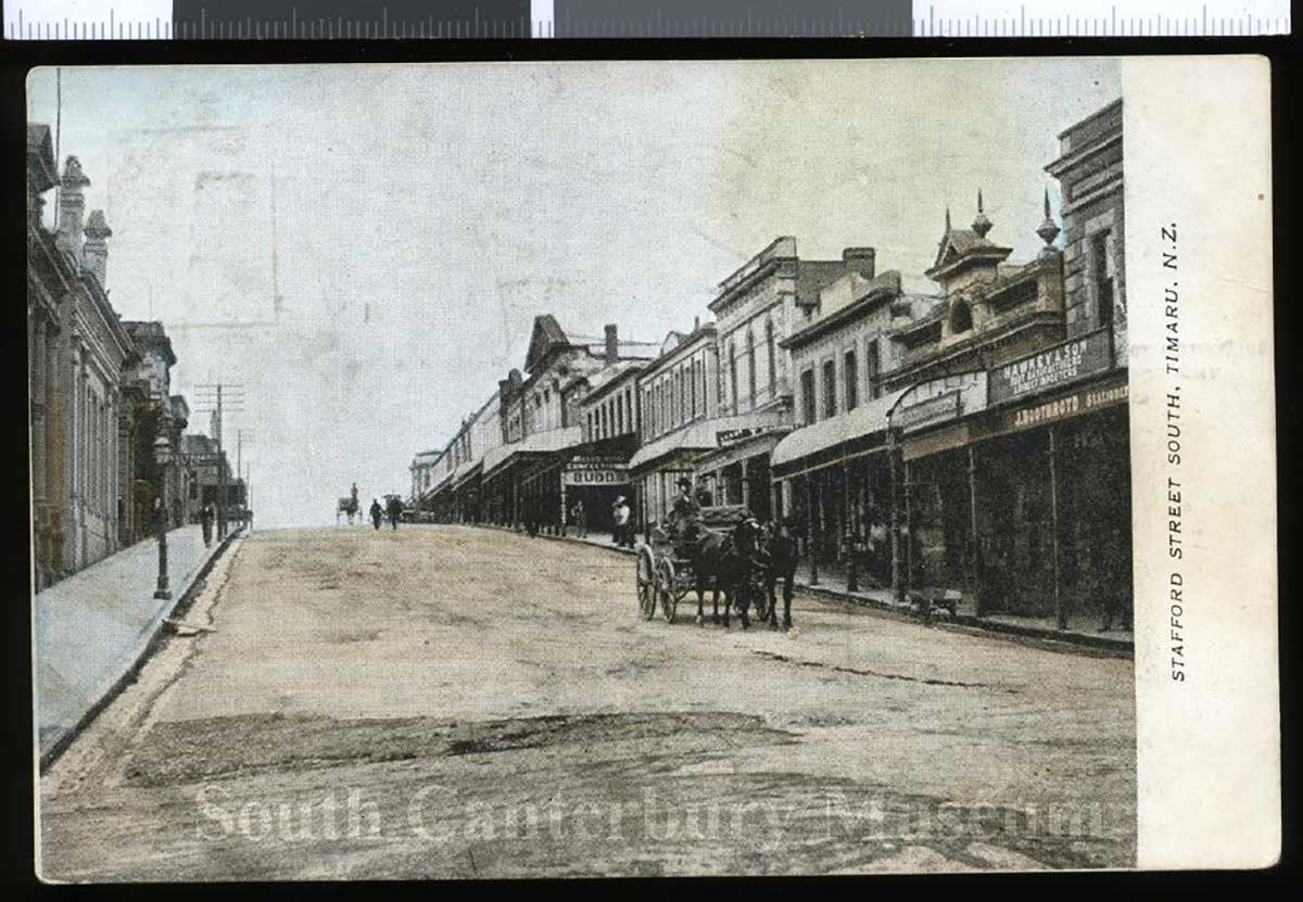 201103737 Alfred Budd confectioner 1905 looking south George St