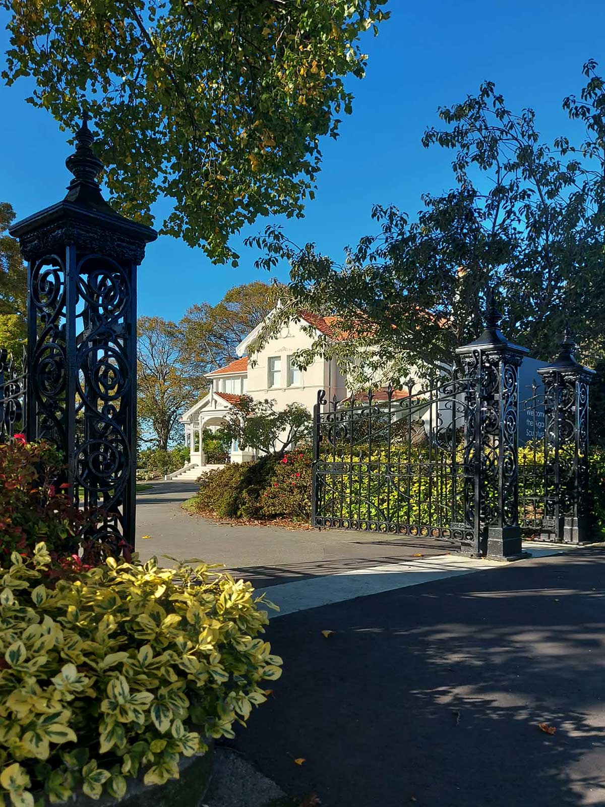 Aigantighe Gates Photo Roselyn Fauth March 2026 02