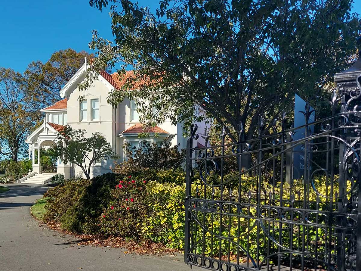 Aigantighe Gates Photo Roselyn Fauth March 2026 11