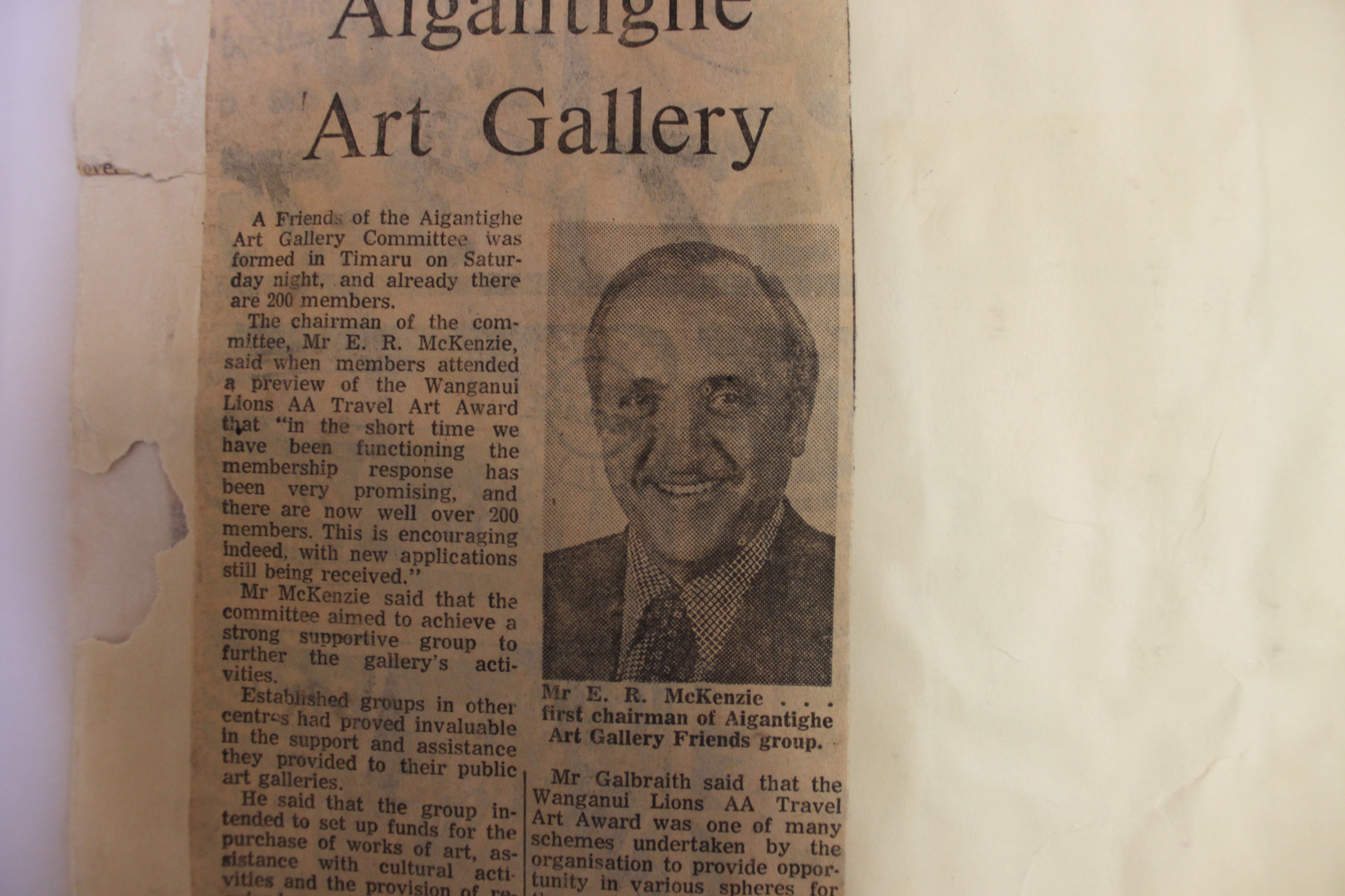 Article of the Friends 1976