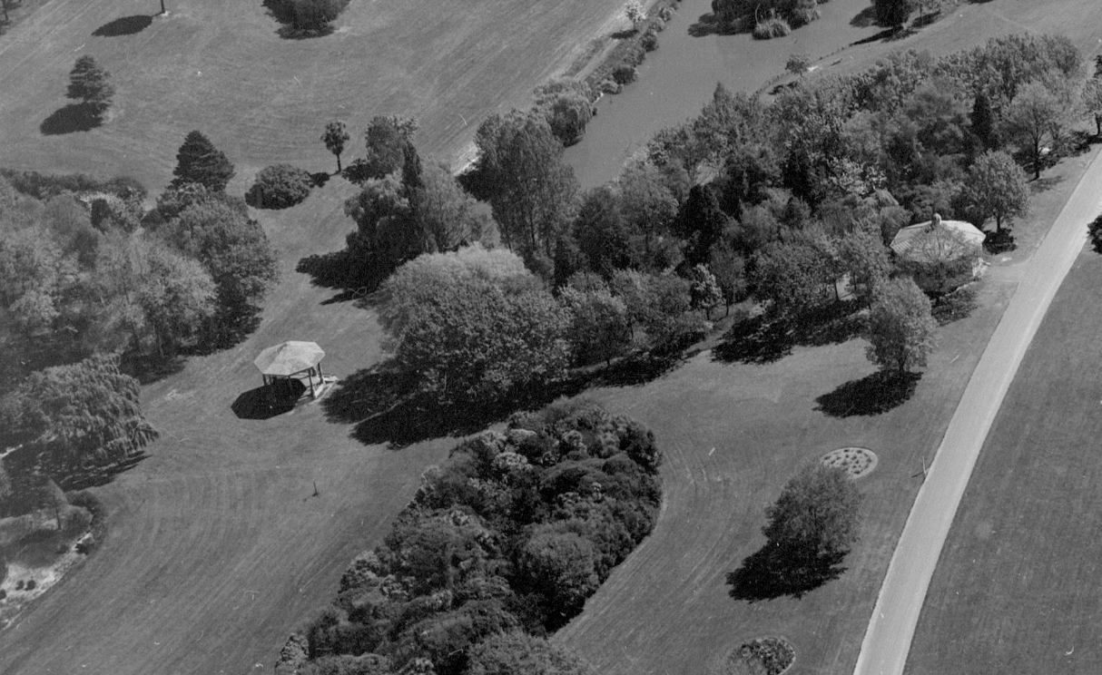 Bank rotunda and tea kiosk at Timaru Botanic Gardens Oct 1956 Whites Aviation Collection Alexander Turnbull Library PA Group 00080