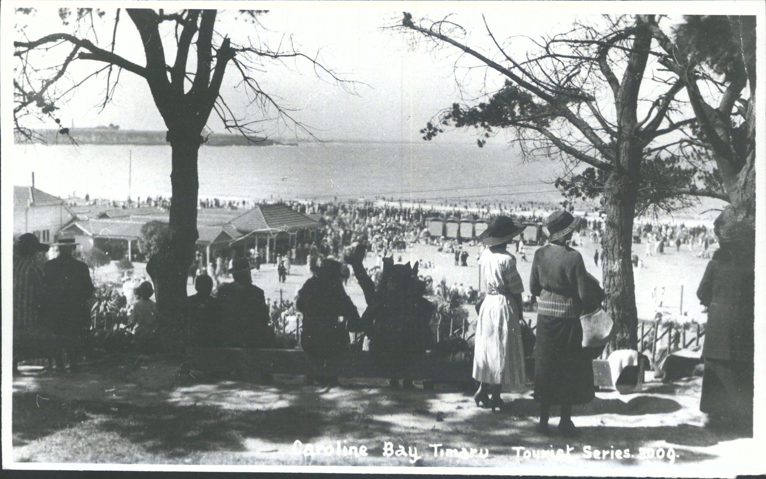 Caroline Bay Timaru Hocken Digital Collections 24014