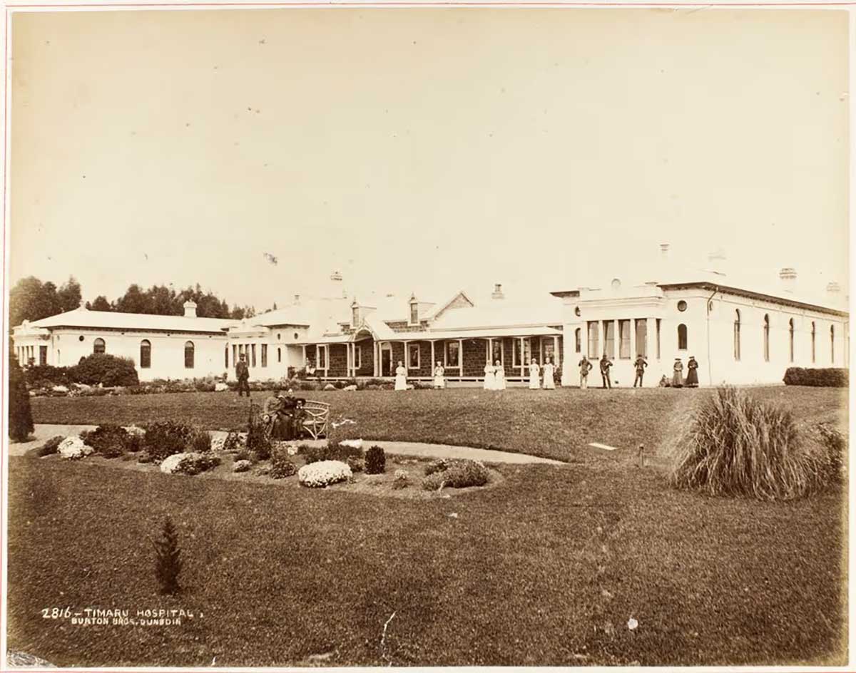 Timaru Hostpital burton brothers 1880s tepapa