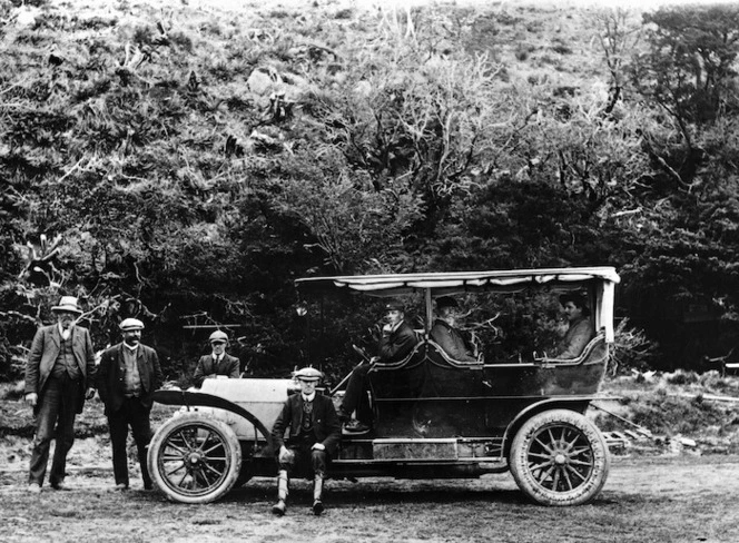First Motor Car at the Hermitage Hotel Mt Cook 1906