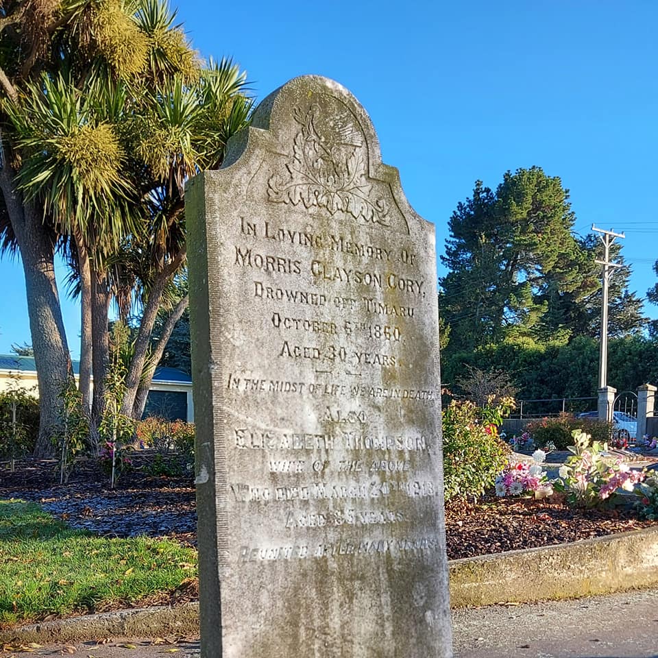 Grave Roselyn Fauth