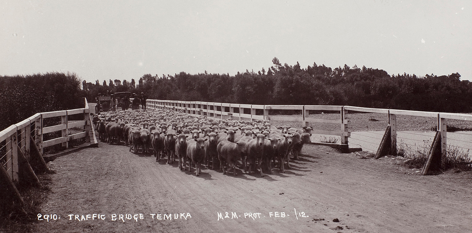 MA I244868 TePapa Traffic Bridge Temuka cropped