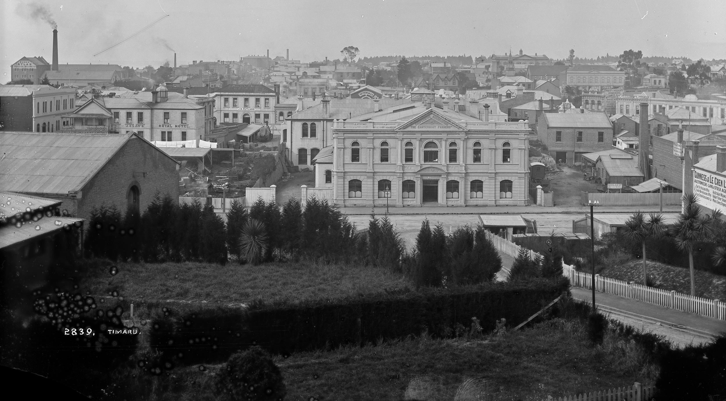 MA I834826 TePapa Timaru full Demolished 1990s of the old CFCA Canterbury Farmers Co operative Association building fronting on Beswick St