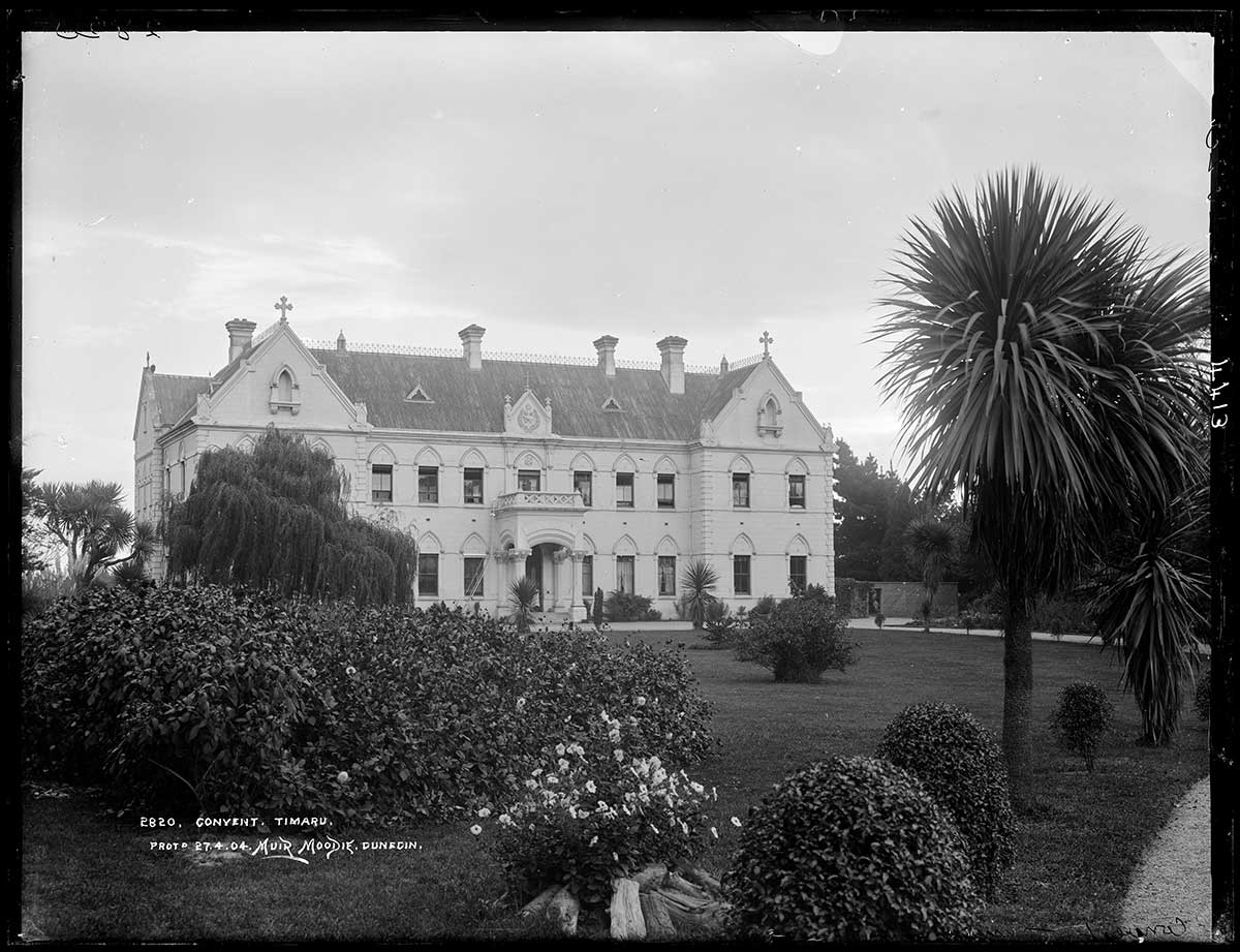 MA I834848 TePapa Convent Timaru full