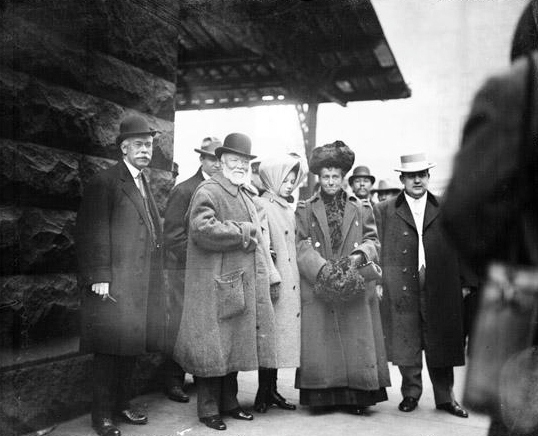 Margaret Carnegie Miller and Andrew Carnegie