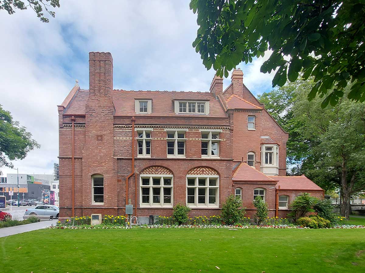 Margriet Windhausen Womens Suffrage Christchurch Memorial Photography By Roselyn Fauth 20260103 142754