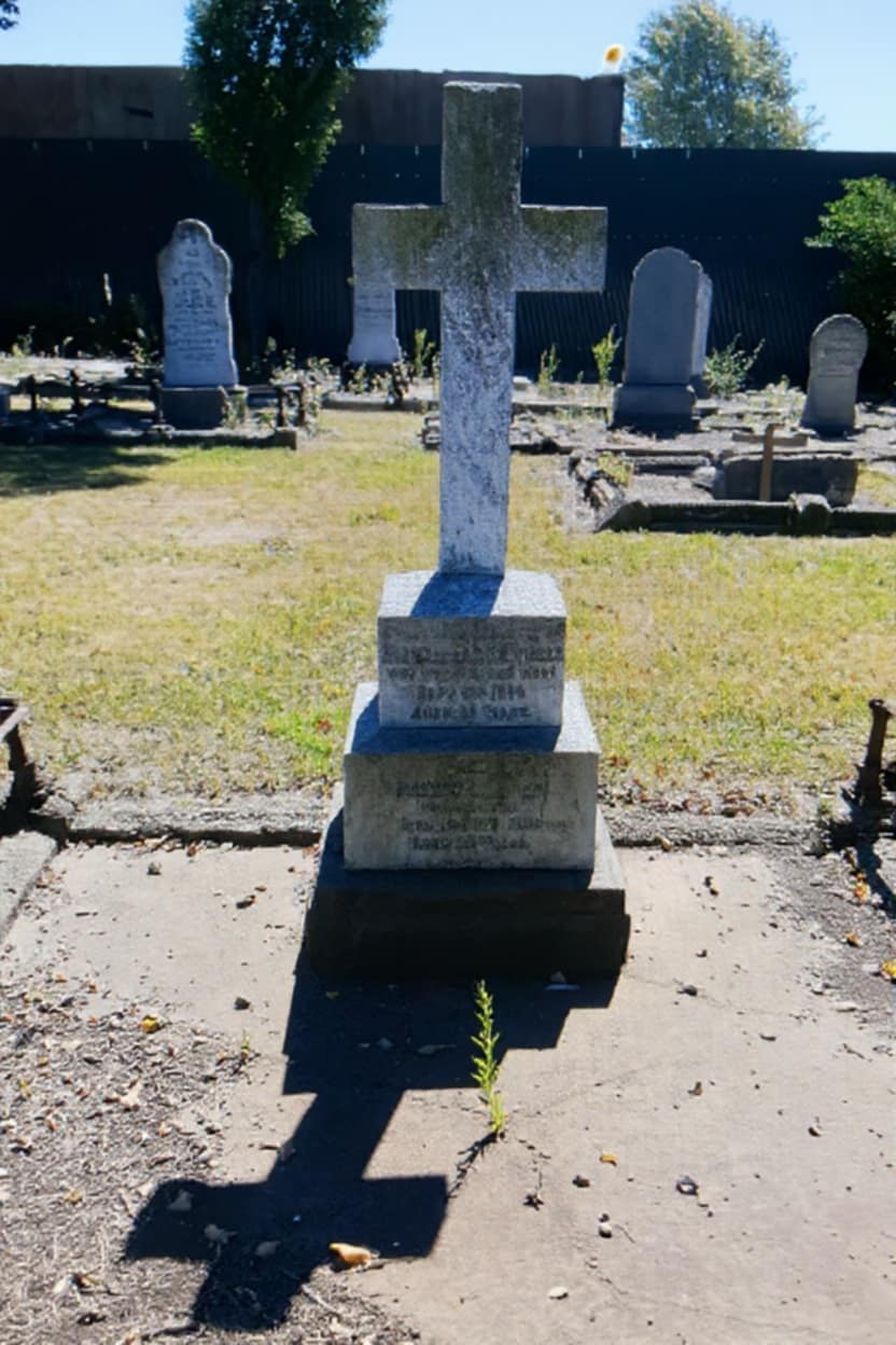 Maud Ethel LAwrells grave