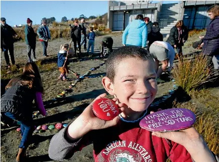Symbol of peace a line in the sand