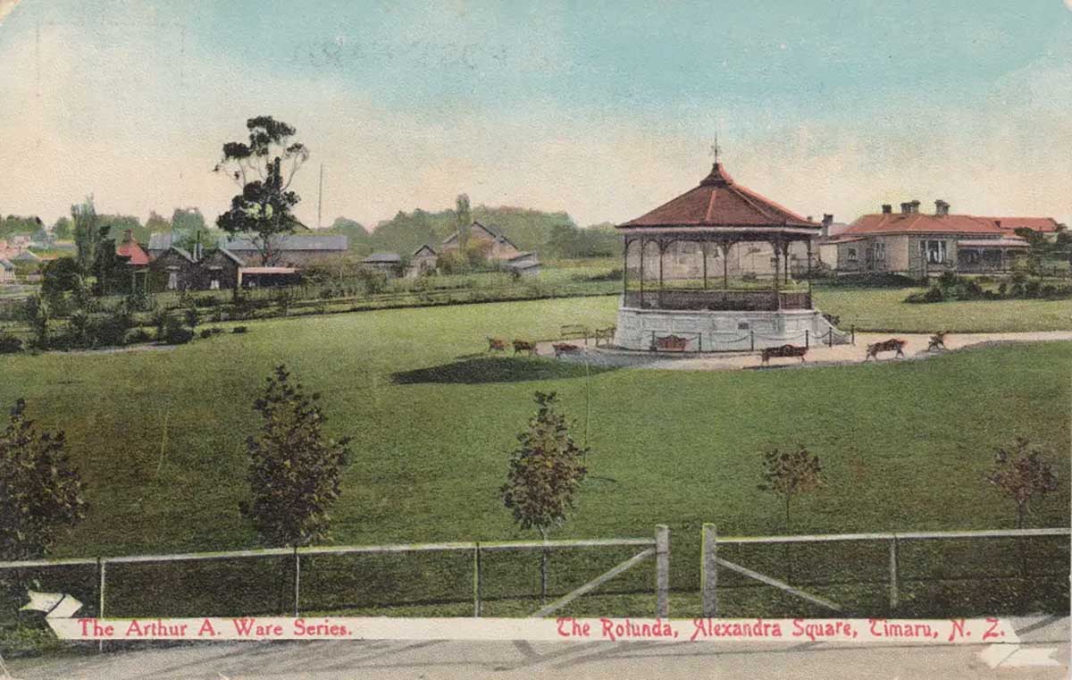 Postcard The Rotunda Alexandra Square Timaru NZ date unknown
