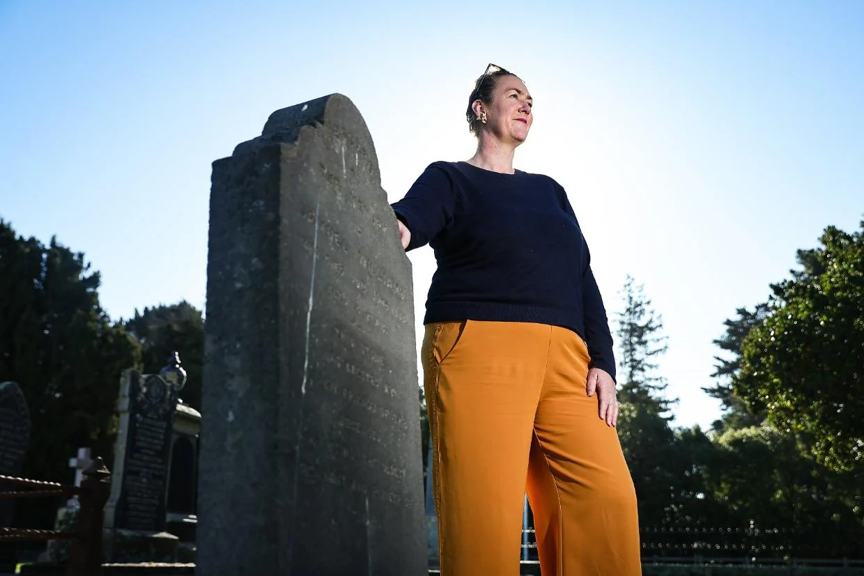 Roselyn Fauth at Samuel Williams grave in May