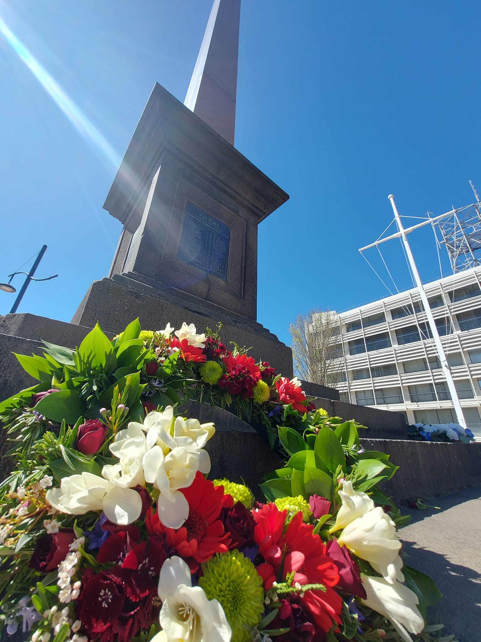 Seafarers Service wreath at the benvenue monument 2024