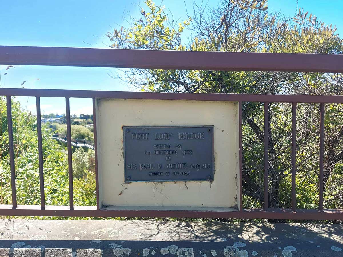 Sir Basil Arthur Port Loop Plaque