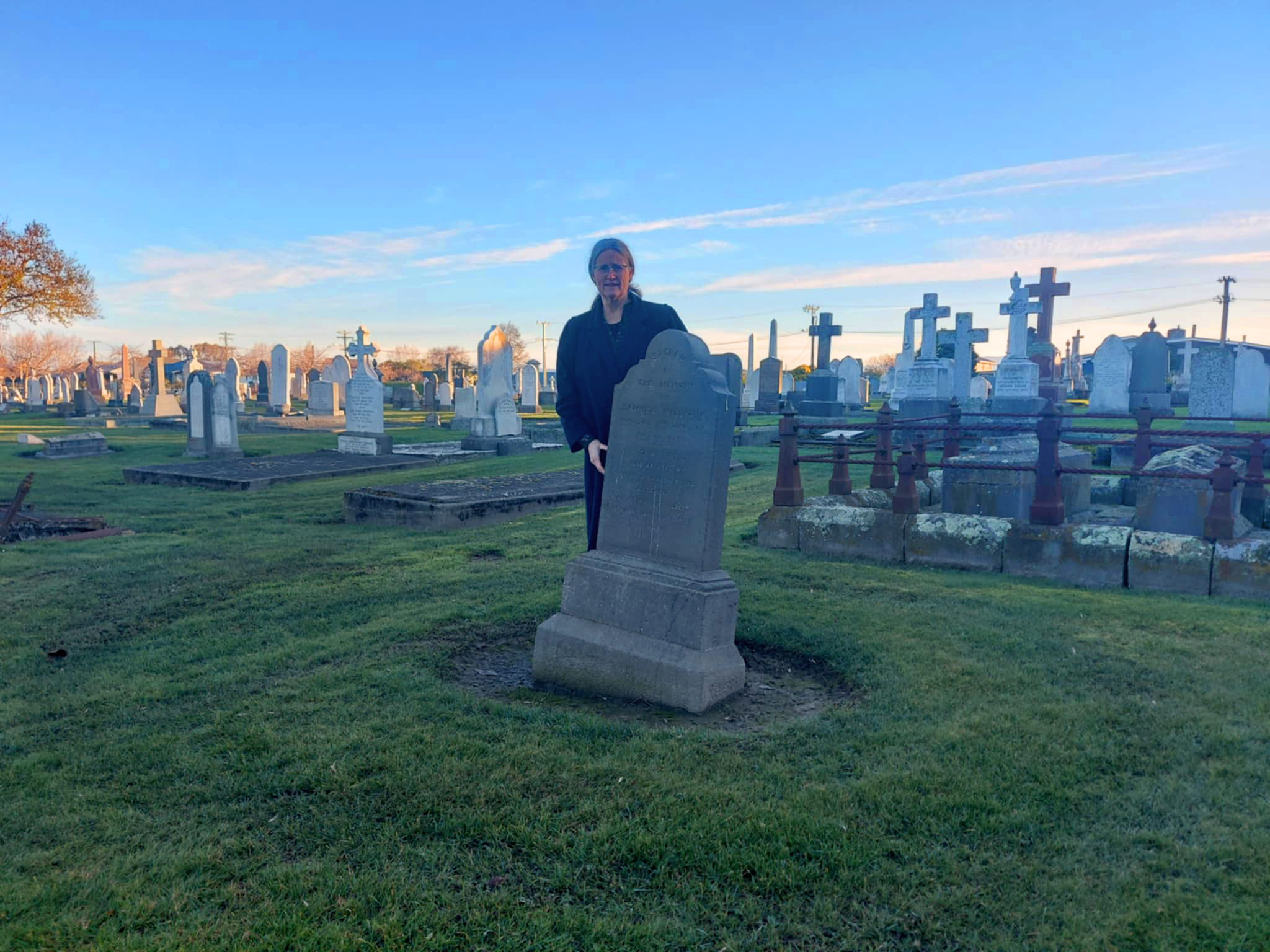Sue Rine great great great grandaughter of Ann and Sam Williams at Sams grave in Timaru Photograph By Roselyn Fauth