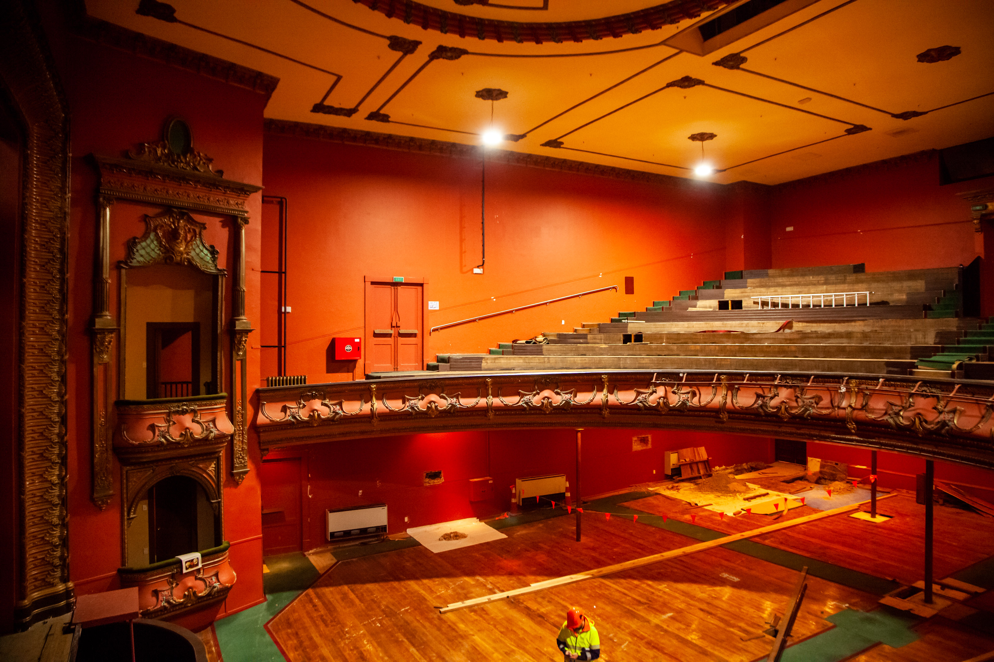 Theatre Royal AN1992