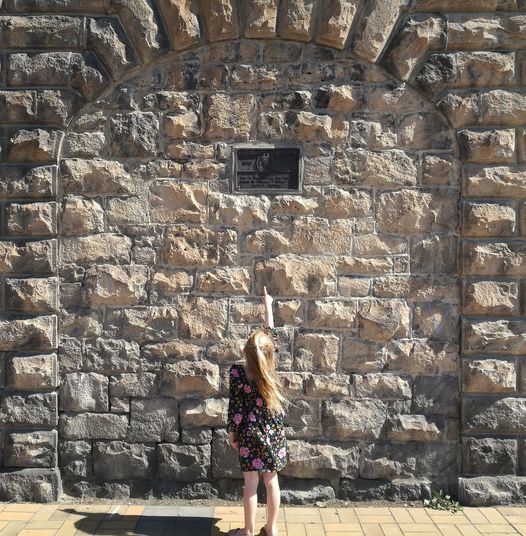Timaru Landing Services building plaque