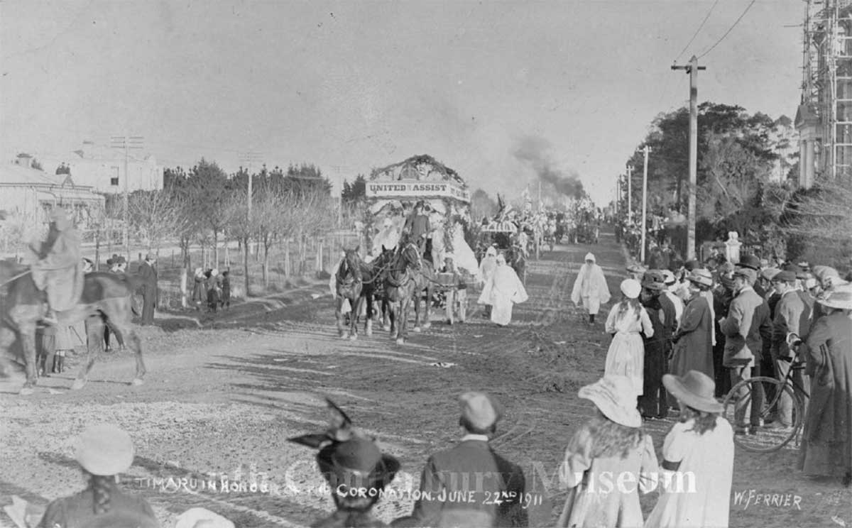 Timarus coronation procession for George V Craigie Ave 1911