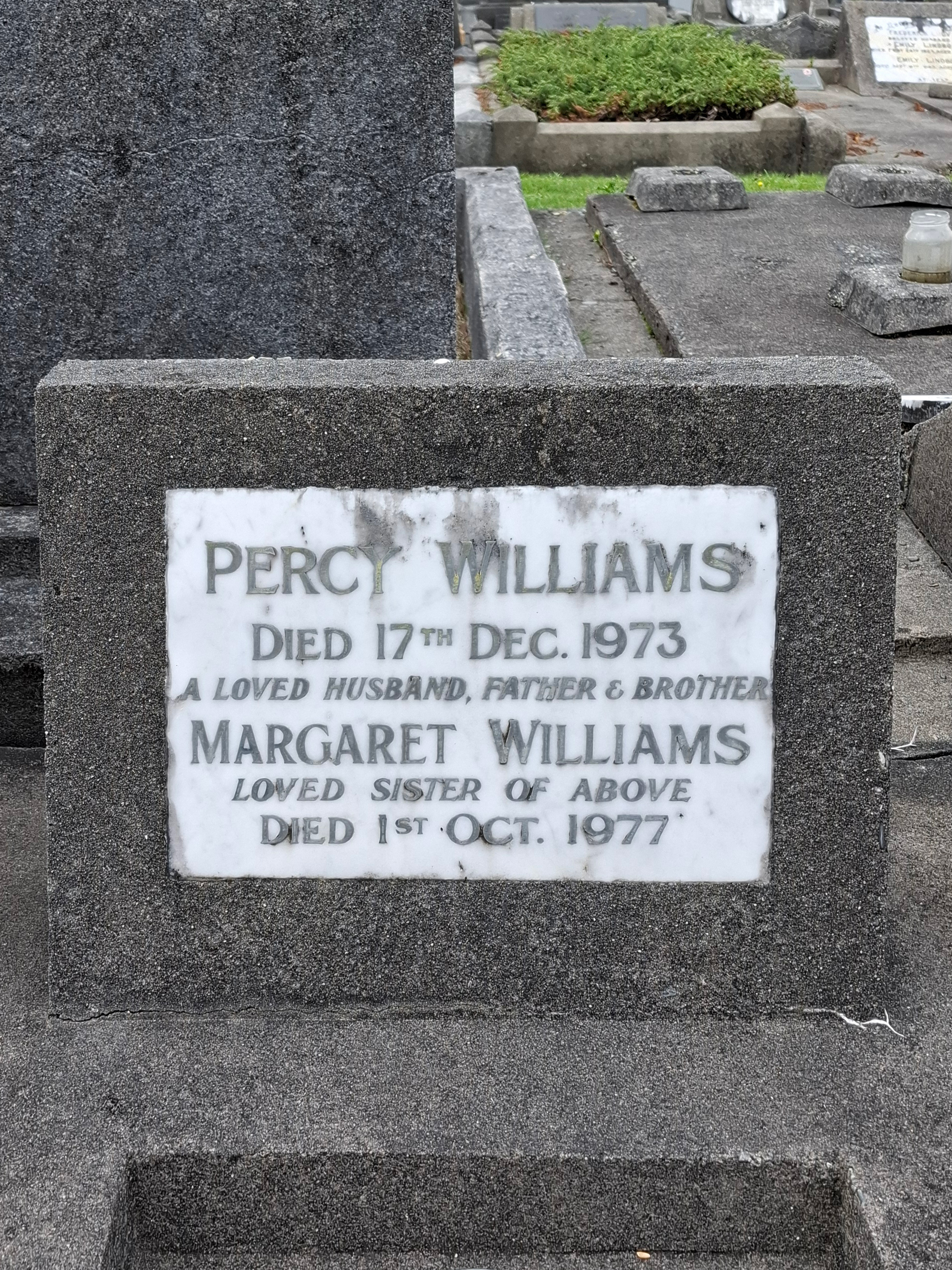 Samuel Williams Yankie Sam Whaler Decendents grave Percy Williams Greymouth Cemetery